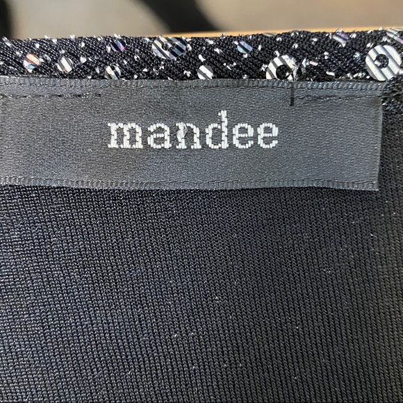 Mandee Metallic Blouse Women’s Size Large - Picture 6 of 7